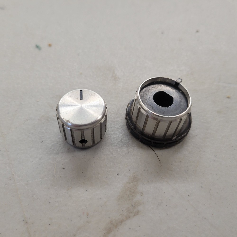 TEAC A-4300 REEL TO REEL KNOB