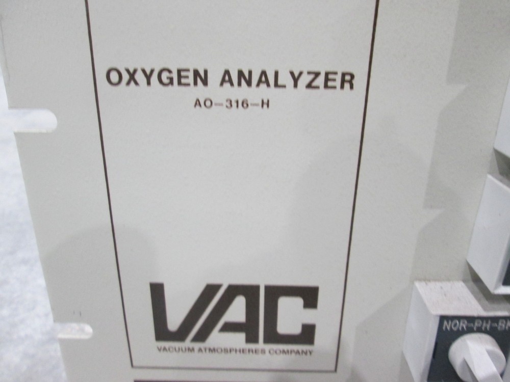 VAC, Oxygen Analyzer, AO-316-H, Used