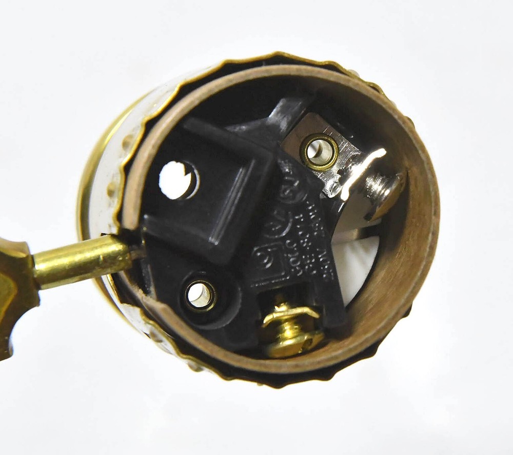 NEW POLISHED BRASS B & P PADDLE SWITCH BULB SOCKET