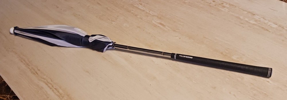Drizzle Stik- Golf Bag Umbrella For Golfers Pre-Owned GREAT!