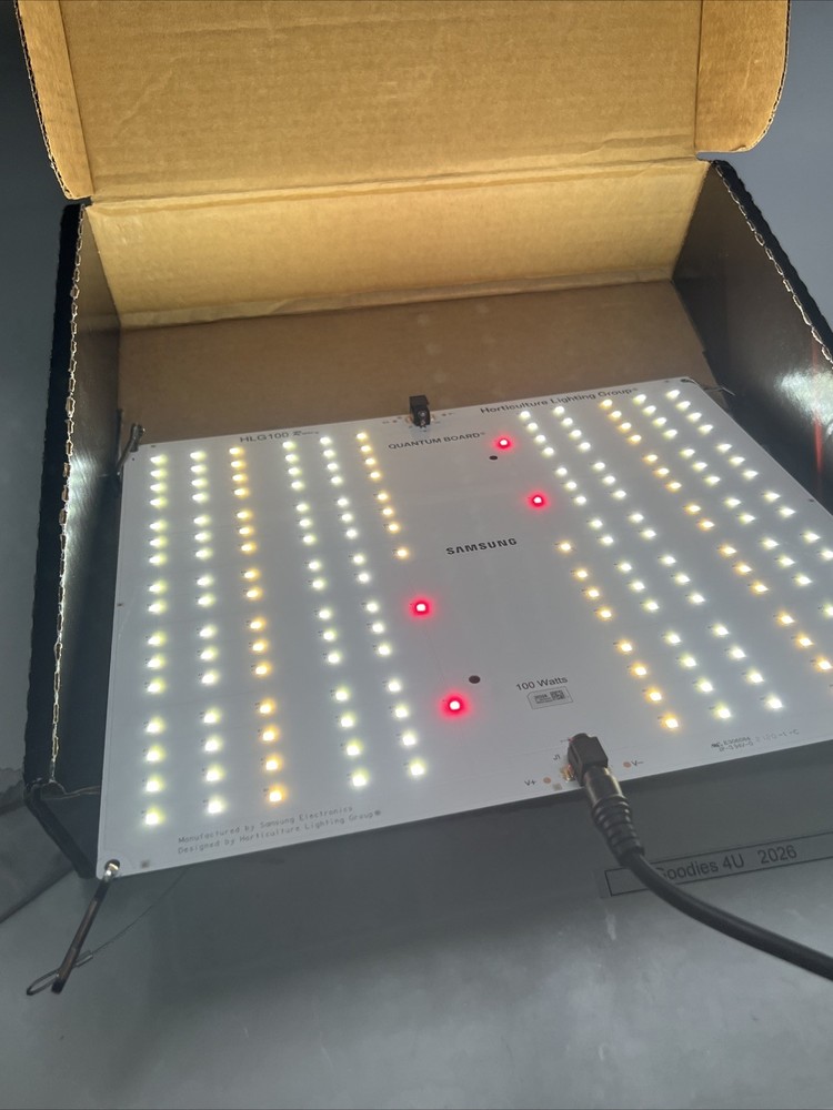 HLG 100 V2 Rspec | Horticulture Lighting Group Quantum Boards LED Grow Light