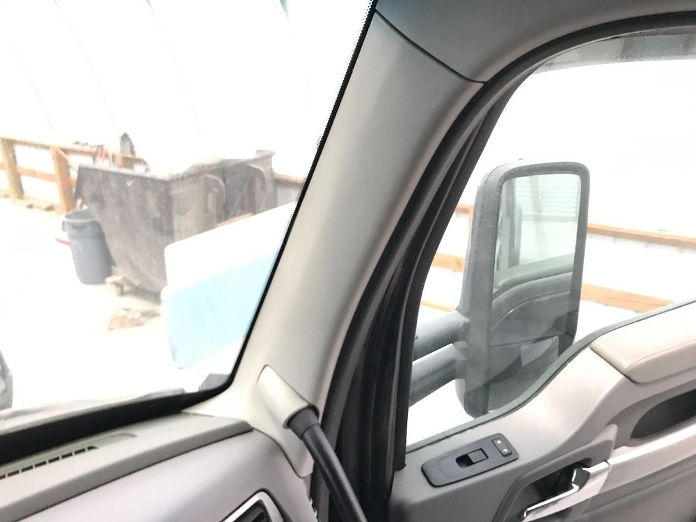 Kenworth T680 POLY Right/Passenger A PILLER Trim/Panel