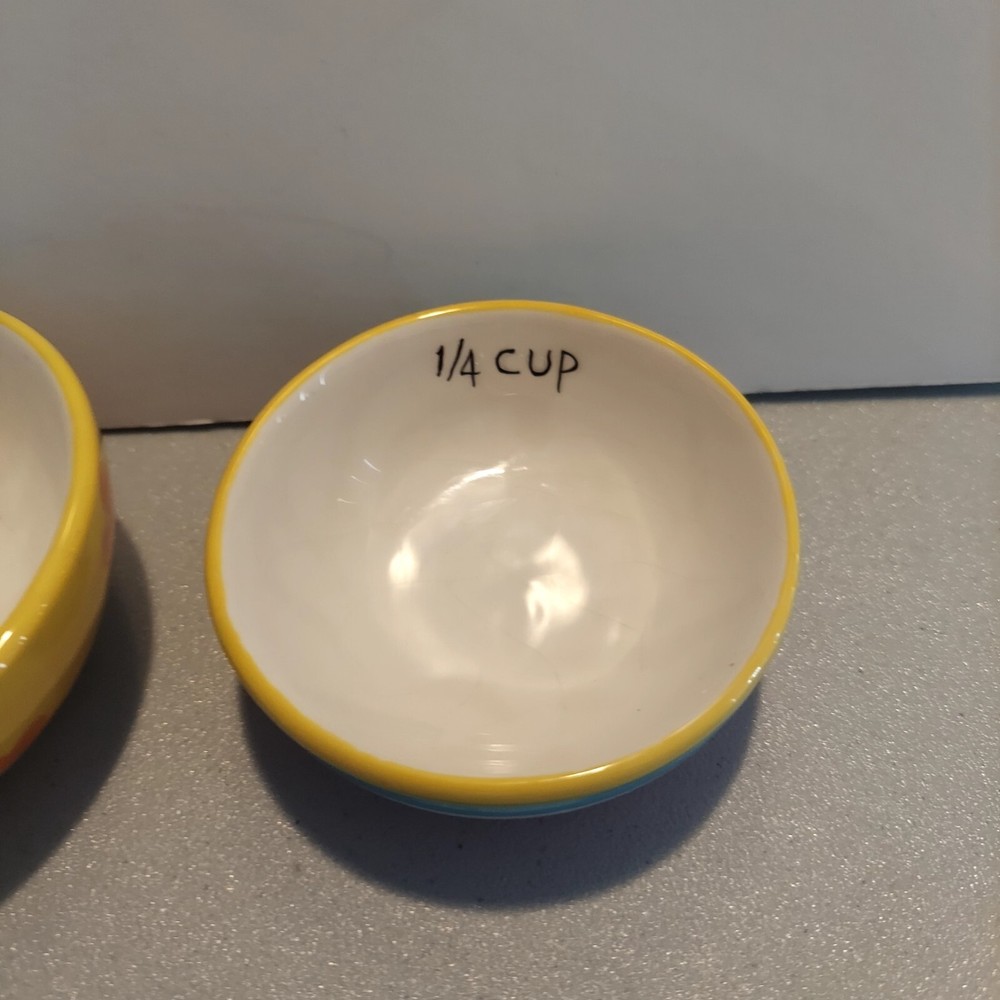 Boston Warehouse Trading#1638444 Ladybug Ceramic Nesting Measuring Cups
