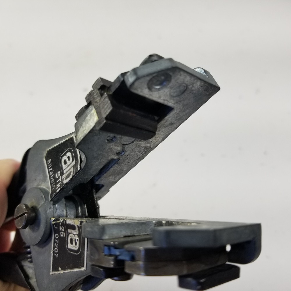 Alpha STRP-25 Wire Strippers