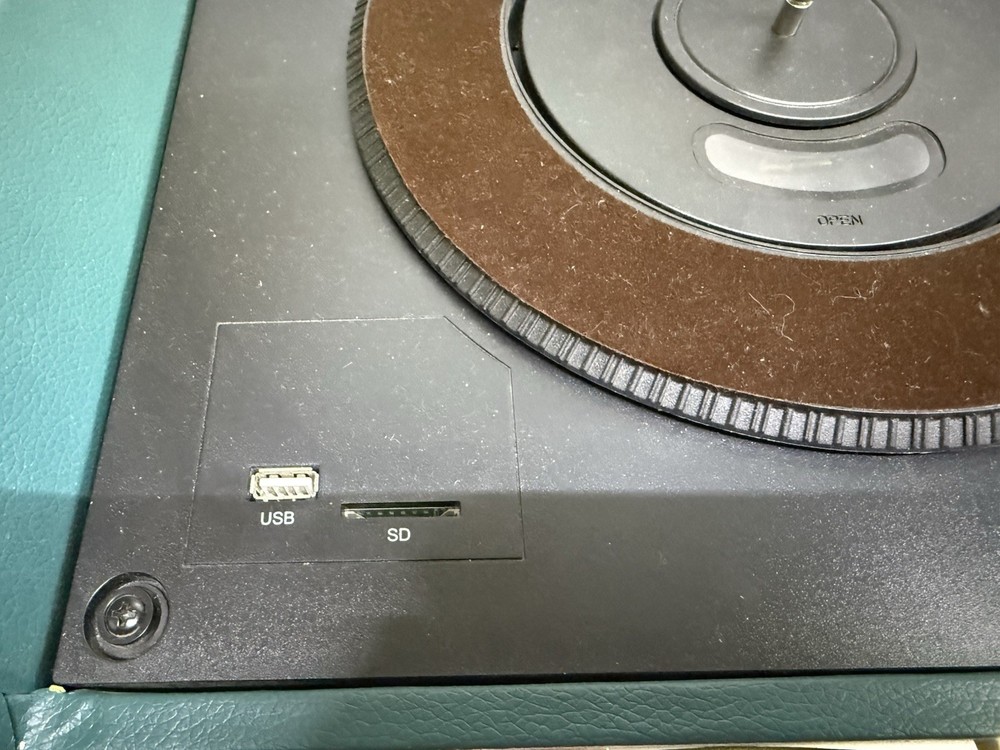 Pyle Bluetooth Vintage Classic Style Turntable Speaker System Record Player