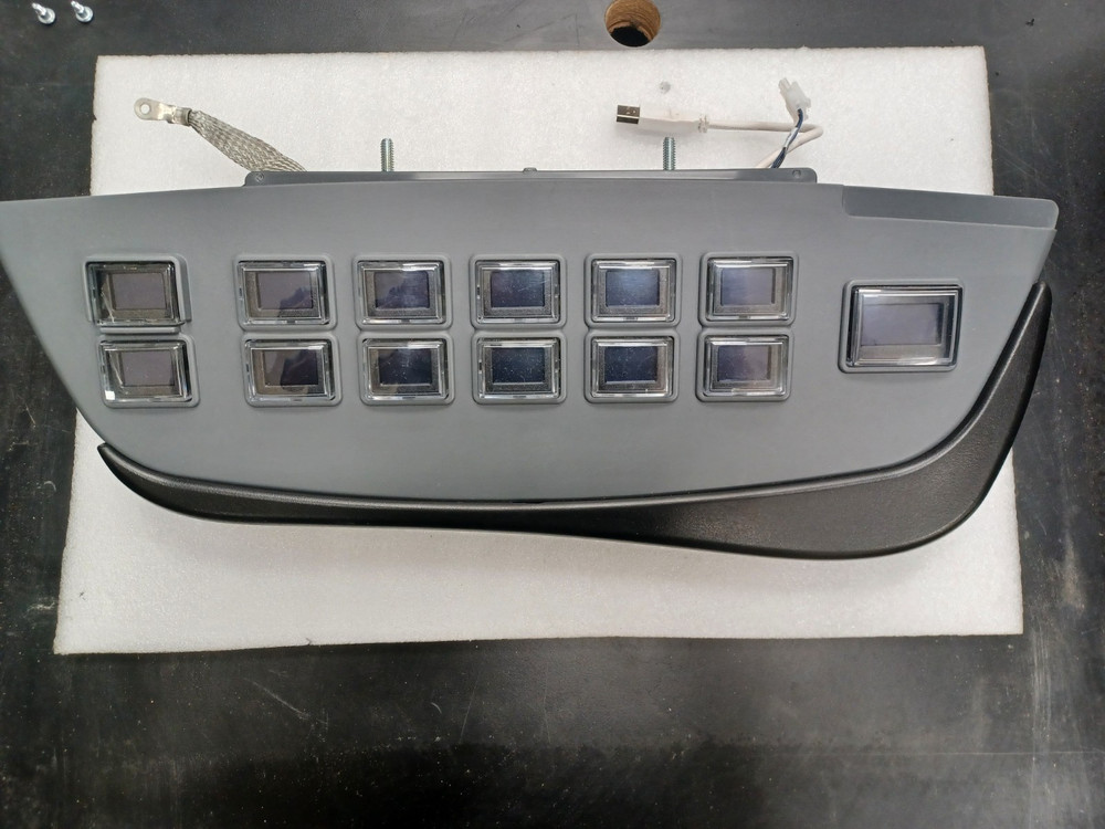 WMS Blade  OLED Dynamic Button Panel - USED Working