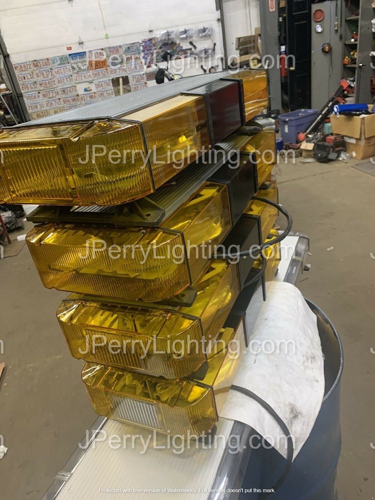 ONE Whelen Edge 9000 Mini BASIC Light Bar 26-28”