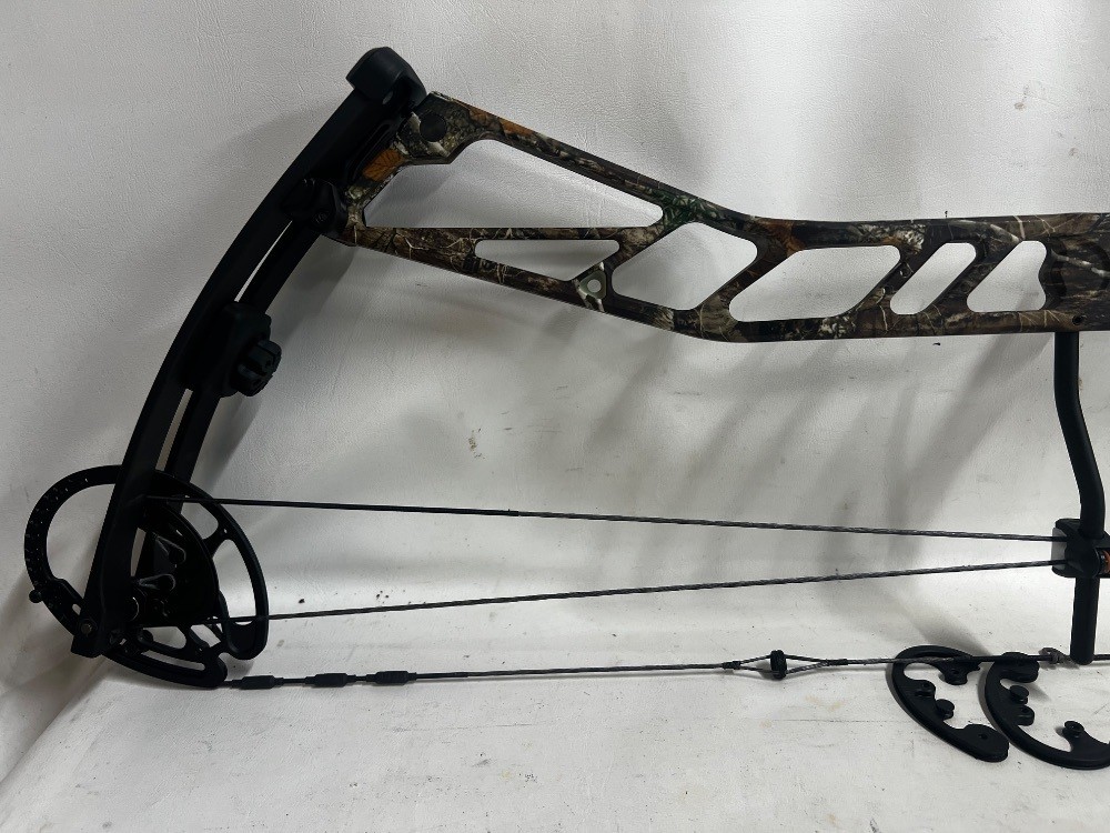ATHENS PEAK 38 COMPOUND BOW