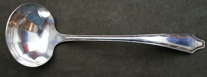 Oneida Alden Silverplate Metal Solid Gravy Ladle 1931