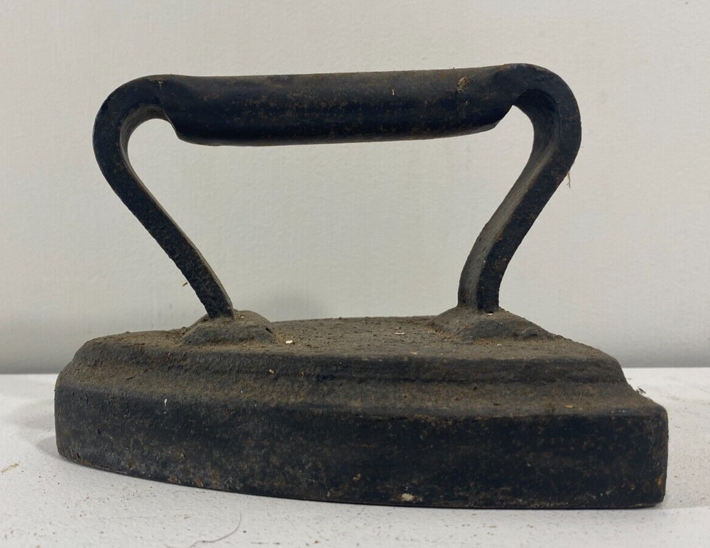 Vintage Cast Iron Sad Iron