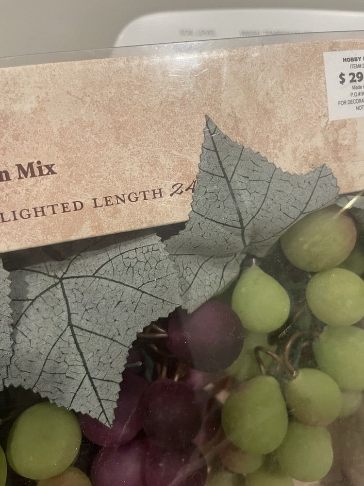 Vintage Grape Cluster String Lights