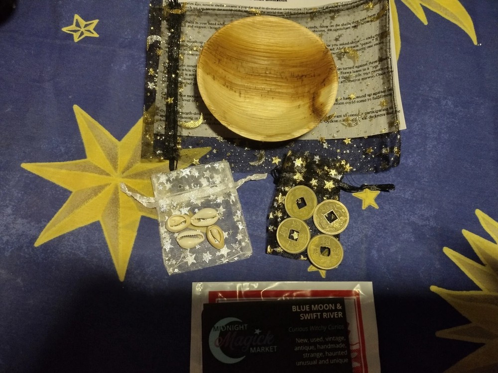 Obi Divination Set- A nice Handmade set-With Instructions-Coins/Shells/Bowl/Bag