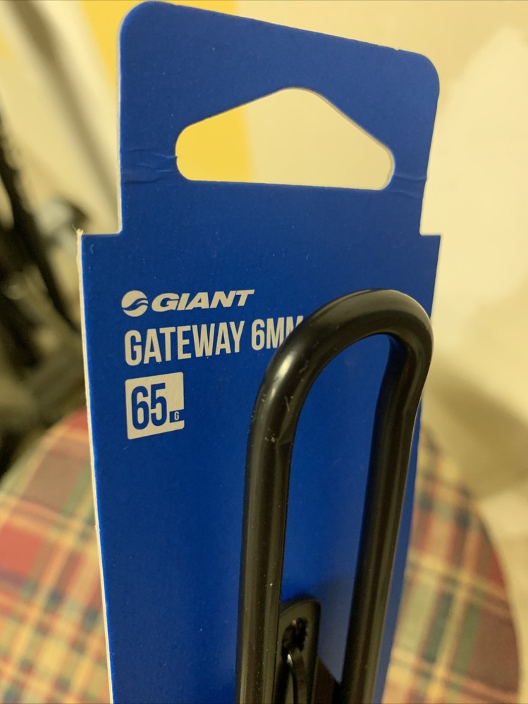 Giant Gateway 6 MM Bottle Cage Black