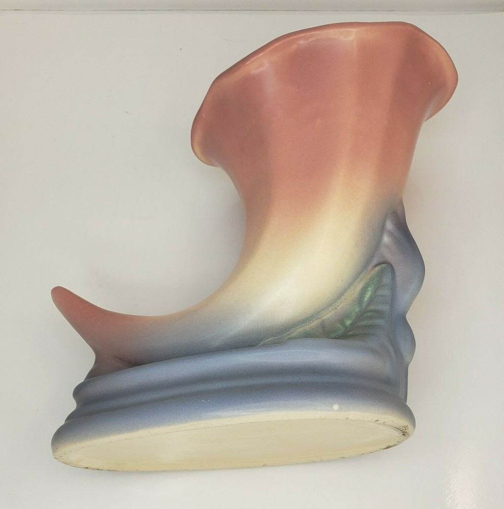 Hull Pottery Pink Cornucopia Vase On Blue Base Vintage