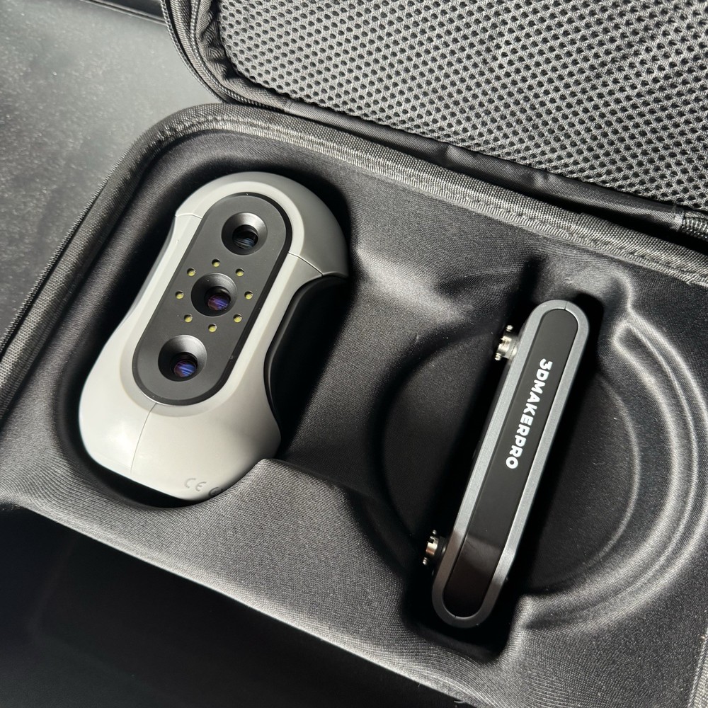 3DMakerpro Mole Handheld 3D Scanner Premium 0.05mm Accuracy 0.1mm Resolution