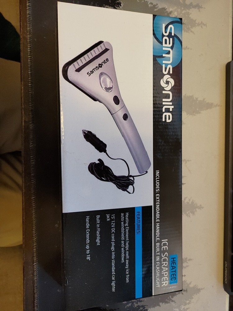 Samsonite HEATED ICE SCRAPER - Extendable Handle, Built In Flashlight