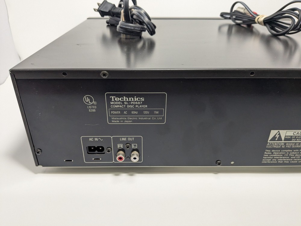 Technics SL-PD687 Compact Disc Changer - 5 Disc - Black - Tested W/Cables