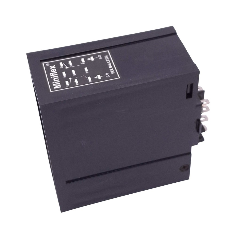 Eagle Signal DG203A6 Electronic Reset Timer, 4-Digit, 120VAC, 1/8 DIN Panel