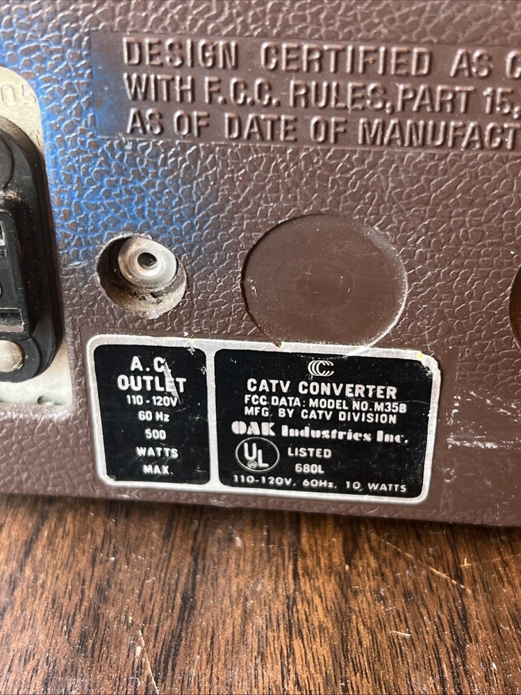 OAK Industries Inc. Multi Code CATV Cable Converter Box, Model No. M35B
