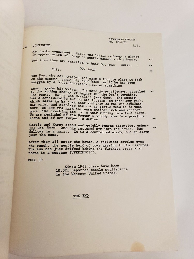 ENDANGERED SPECIES / Alan Rudolph 1981 Screenplay, cattle killings Robert Urich
