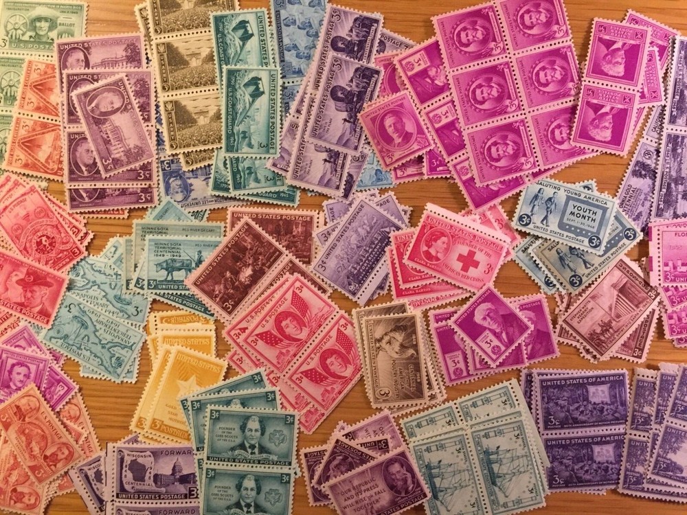 US, 1940'S, MINT NH,  ALL DIFFERENT SINGLES, 30+ STAMP COLLECTION