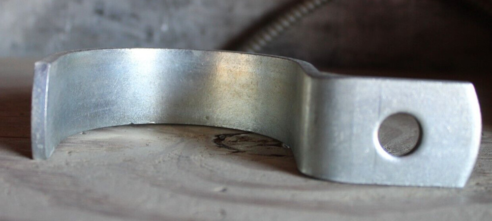 Jiffy H-95 3-1/2" 1-Hole Pipe Strap