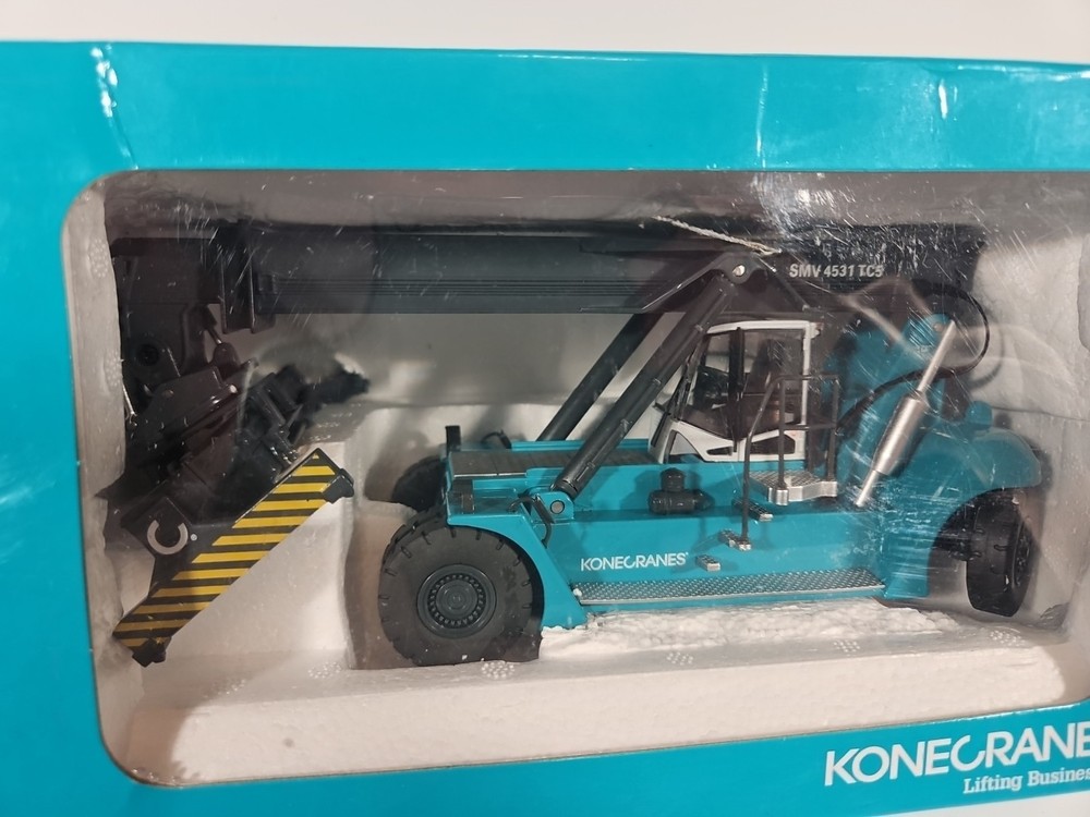 Konecranes Container Reach Stacker 1:50 Diecast Model Replica