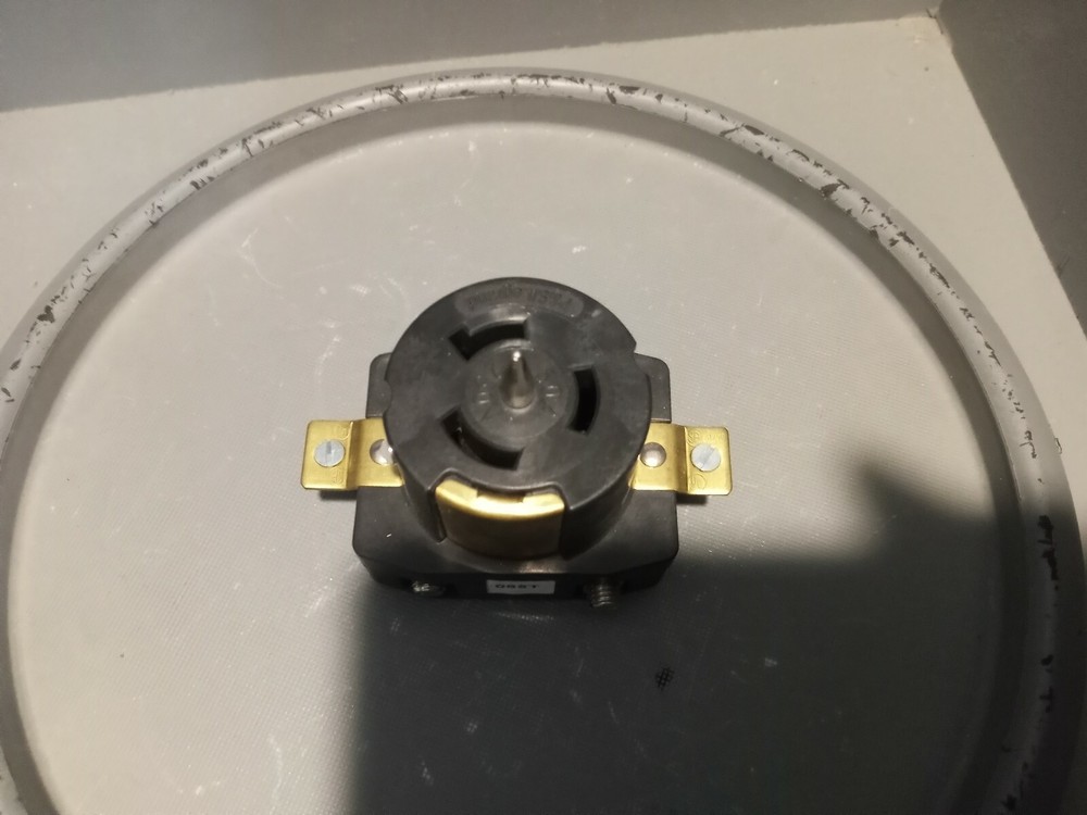 Pass & Seymour Turnlok Receptacle, 50A, 250V