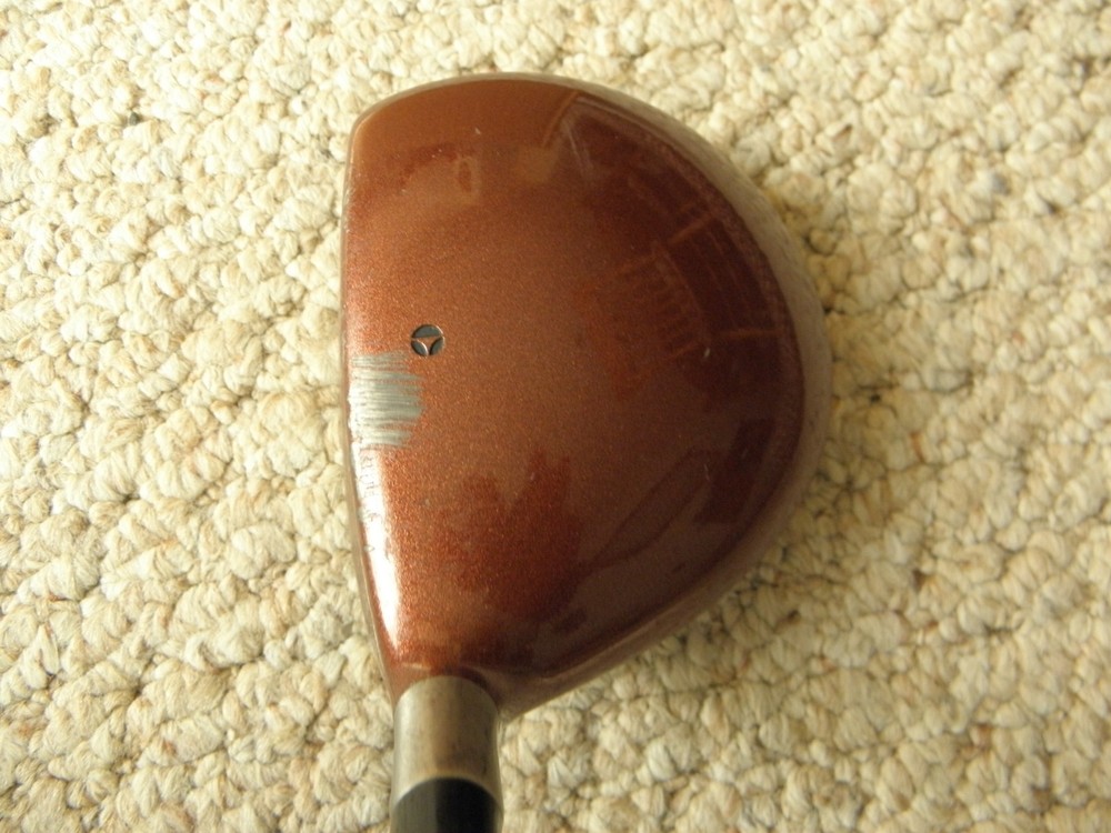 Men right handed extra stilff Bubble graphite Taylor Made 9.5 degree Driver