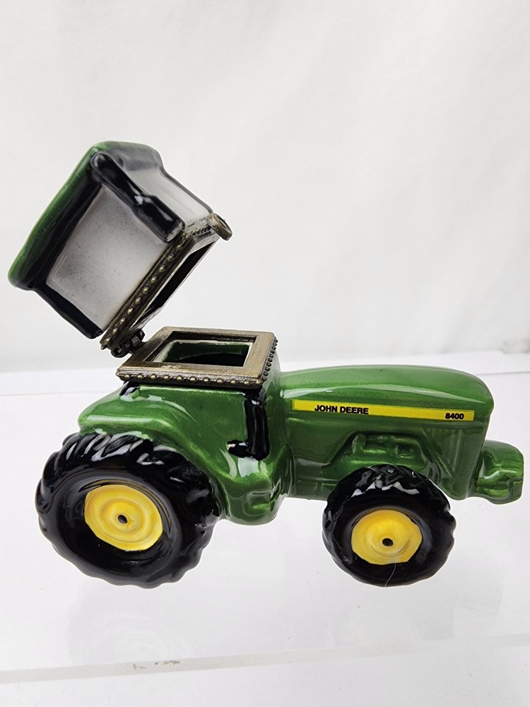 John Deere Licensed Trinket Box Tractor Ceramic 2.5" Hinged Lid 1998 EUC