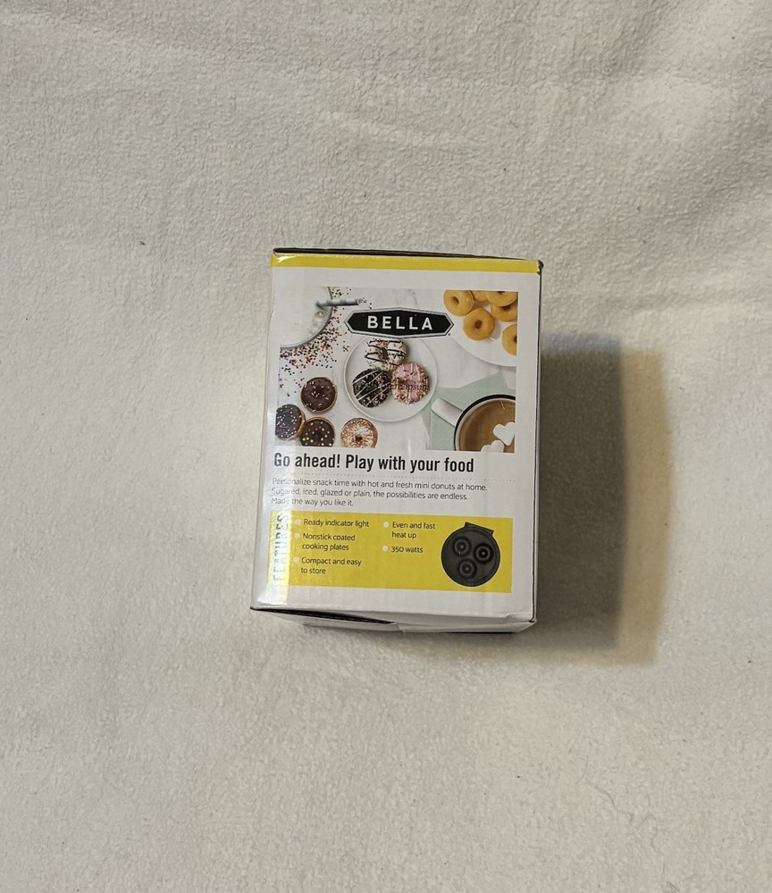 Bella Mini Rosequillera Donut Maker Non-Stick Nonstick Coating
