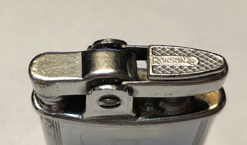 Vintage RONSON "Gem" Small Lighter