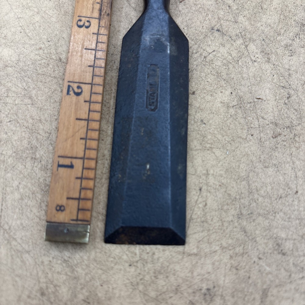 Vintage Stanley No. 750? 1” Wide Beveled-Edge Socket Chisel