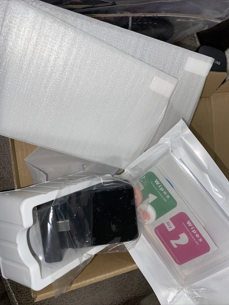 Nintendo Switch Acc Bundle - Charging Dock, 2 Screen Protectors, Thumb Grips, +