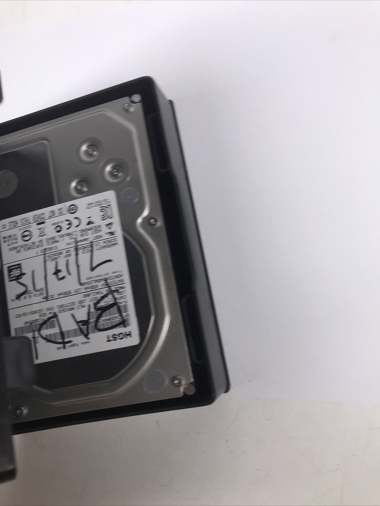 HGST / Western Digitial 4TB 3.5" SATA Hard Disk Drive PN: 0F22408 Untested