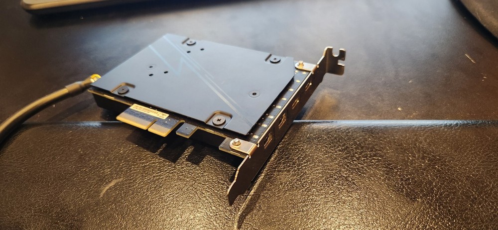 250422 ASUS Thunderbolt TEX4