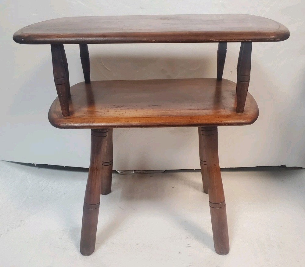 Vintage American Maple 2 Tier Accent Side Table