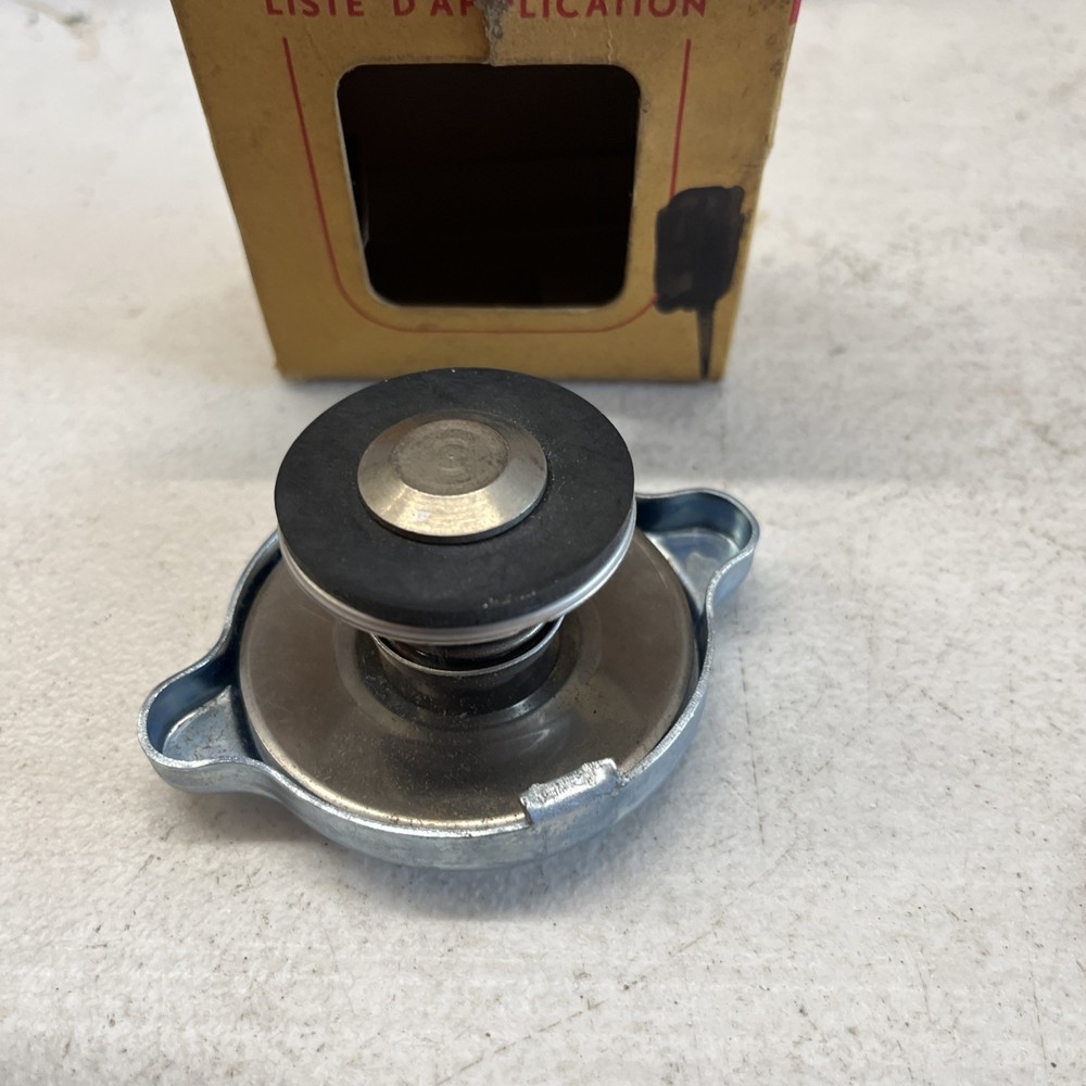 P.J. Radiator Cap, TH4