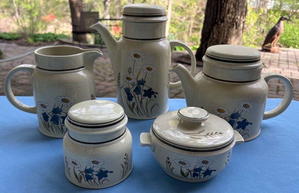 Royal Doulton Hill Top Water Serving Pitcher