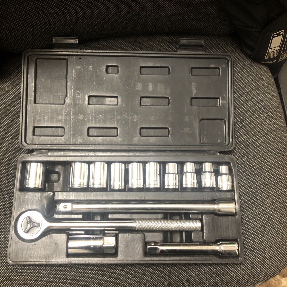 Draper Metric Socket Set, 1/2" Sq. Dr. (14Piece) 21mm piece is  missing