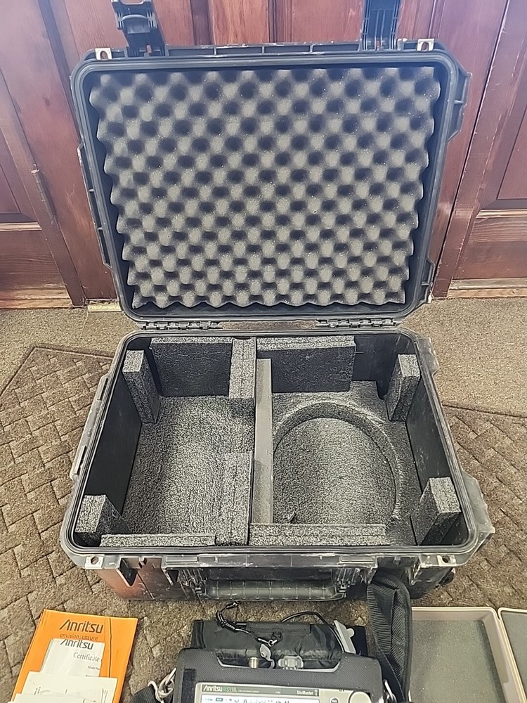 Anritsu S331L Site Master Cable And Antenna Analyzer SiteMaster