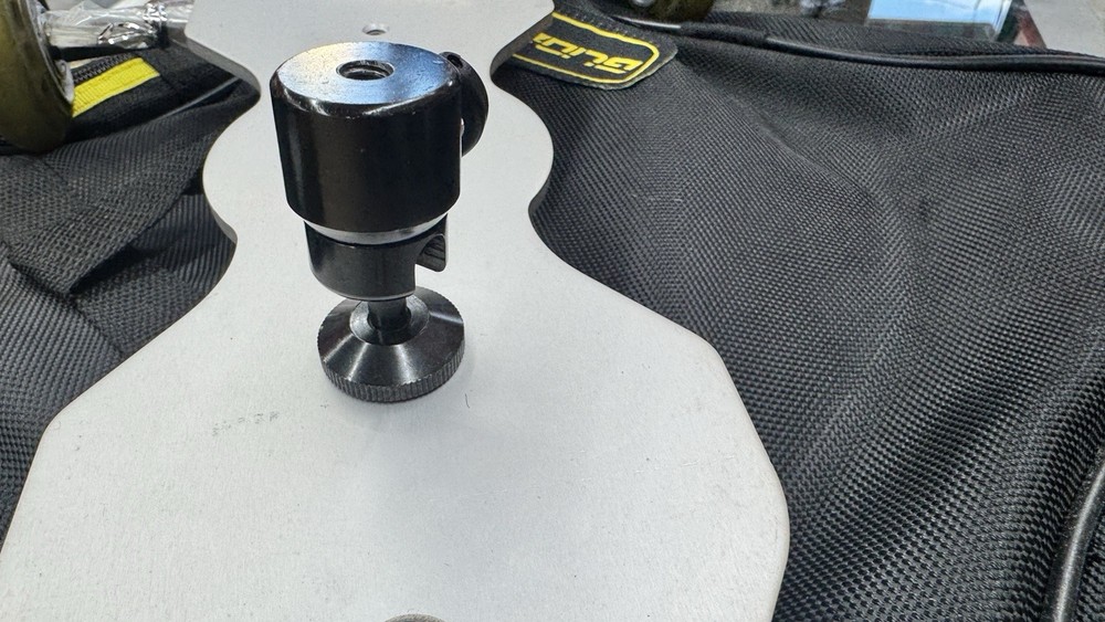 Used Glide Gear Studio Roller Vase