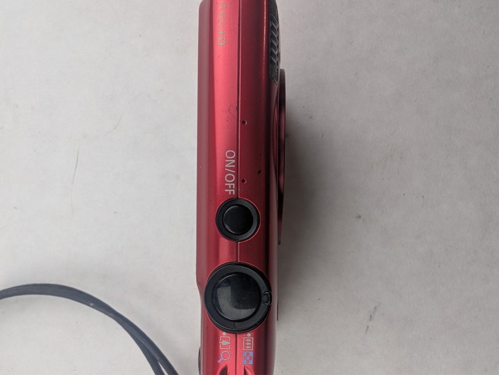 Canon PowerShot ELPH 300 HS Red - Cracked screen
