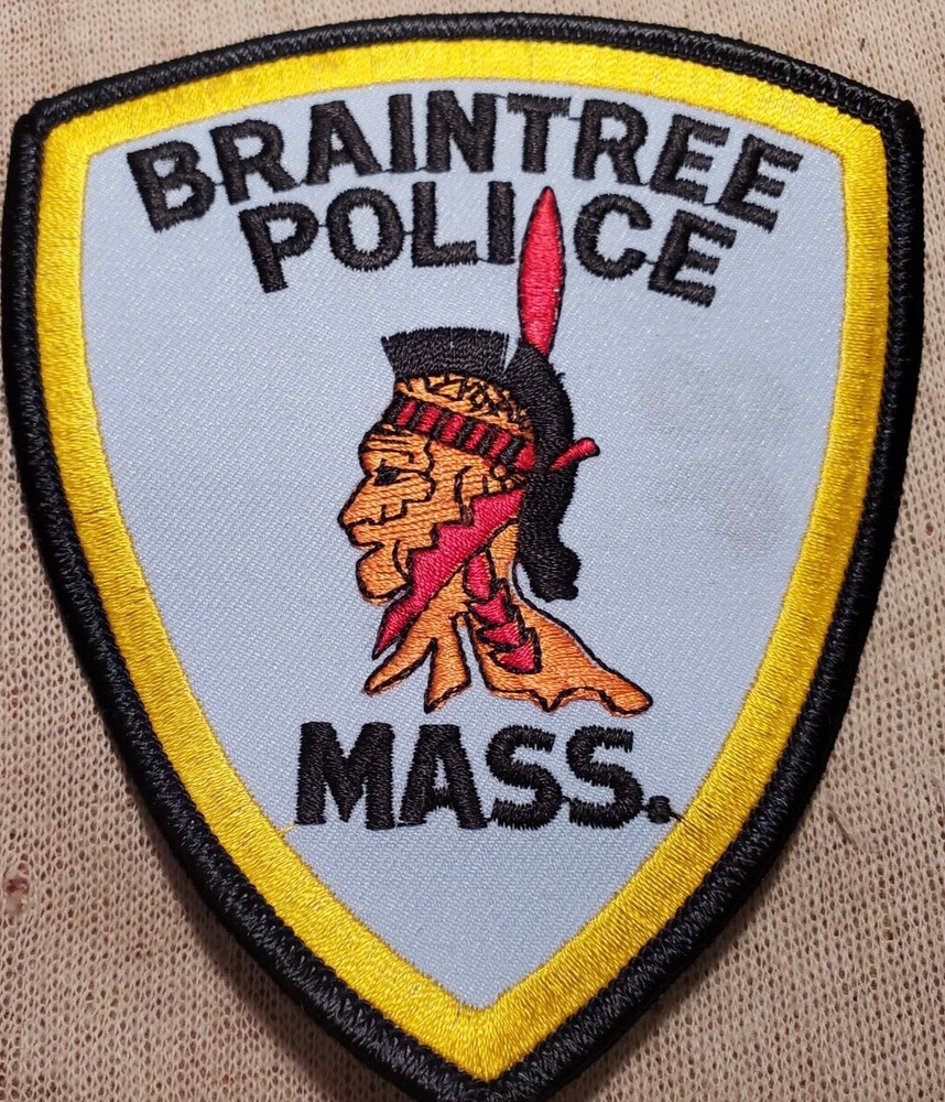 MA Braintree Massachusetts Police Shoulder Patch