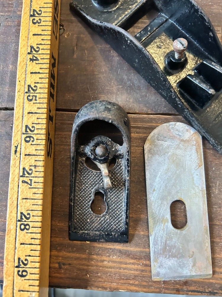 Vintage Unbranded Wood Plane