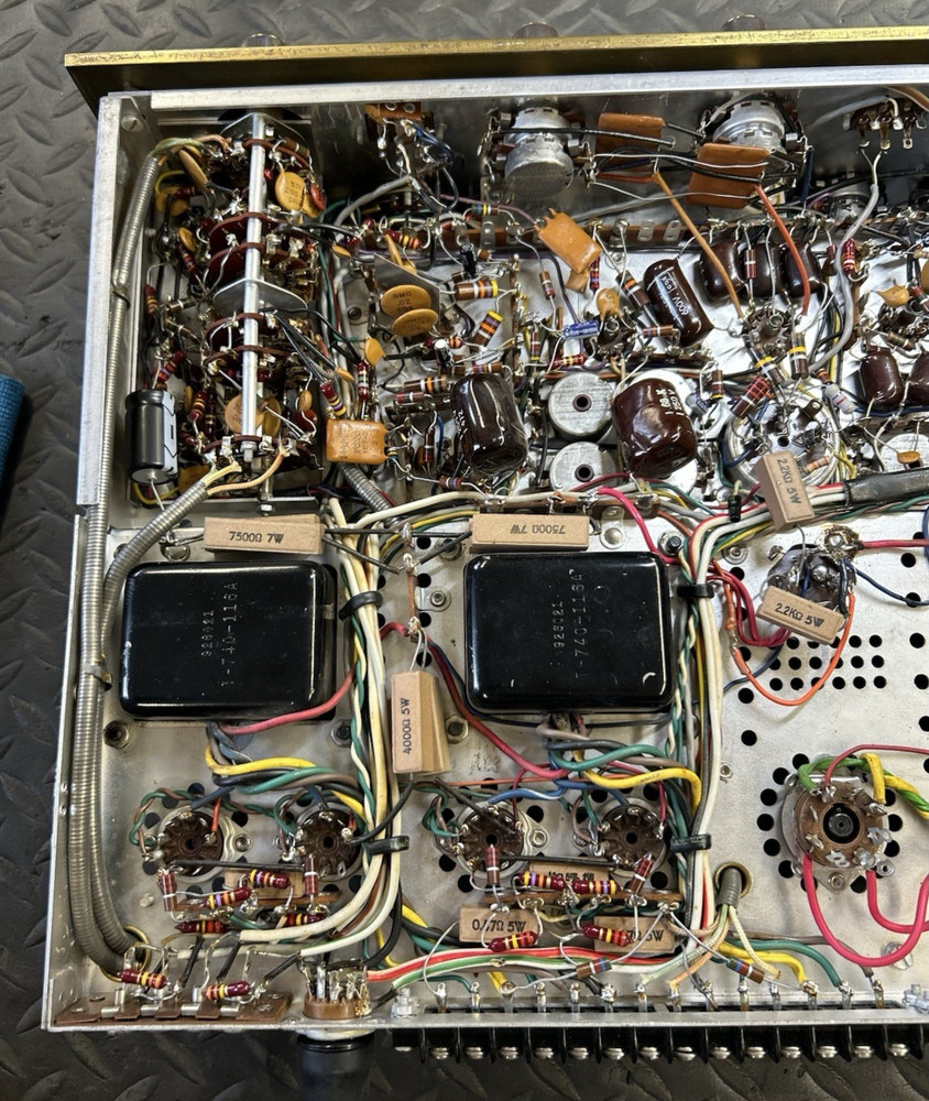 FISHER X-202 STEREO INTEGRATED AMPLIFIER NICE