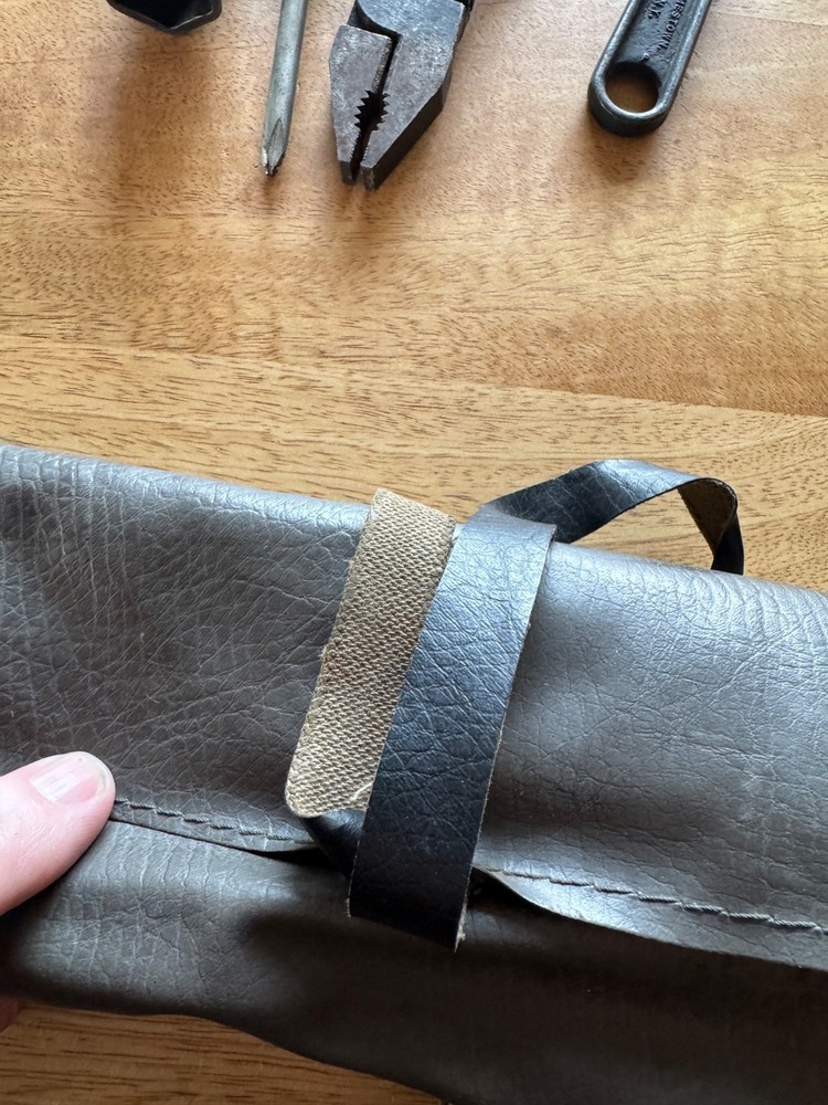 VW BUG BUS Karmann GHIA TYPE 3 THING SUPER BEETLE TOOL KIT