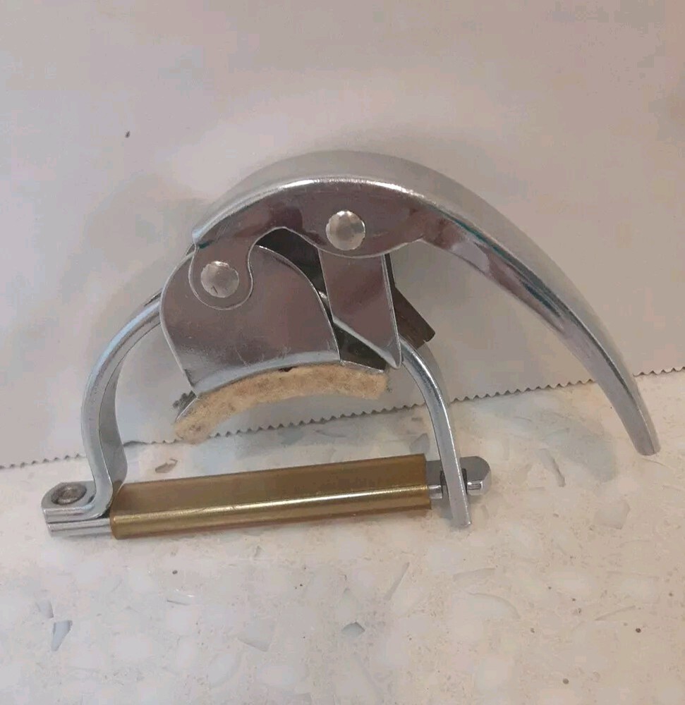 Hamilton Guitar Capo Lever Previously Owned