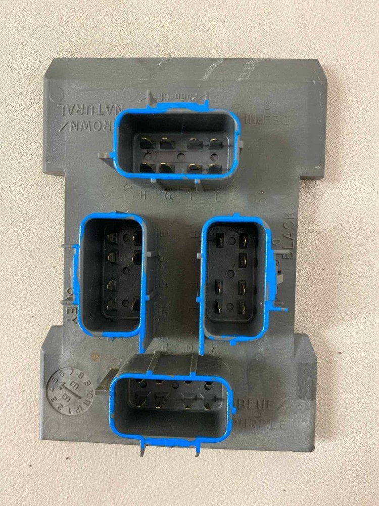 2000 GMC Sierra 1500 Tail Light Tail Lamp Circuit Board Control Module OEM