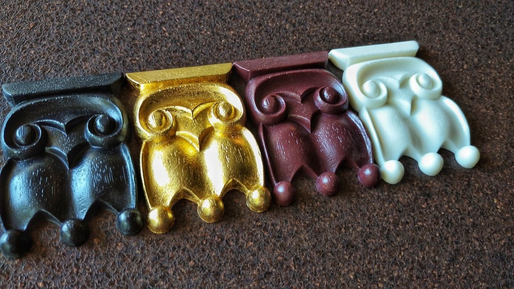 Silicone mold for decorative royal element castings